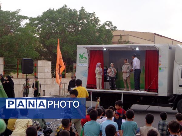 جشن « هر خانه، یک کانون» در پردیسان قم