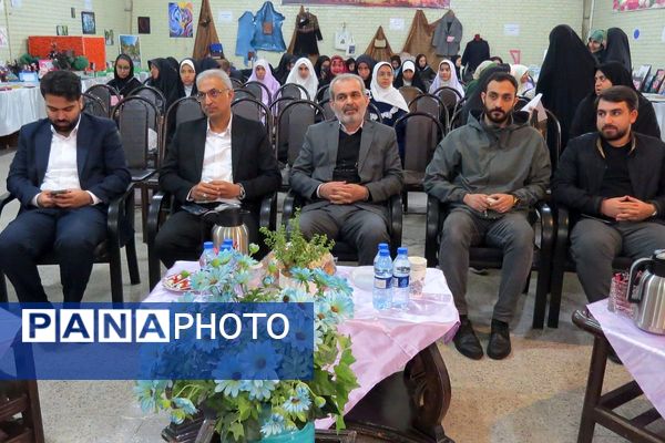 افتتاحیه هفته ماها و جشنواره فرهنگی هنری امید فردا