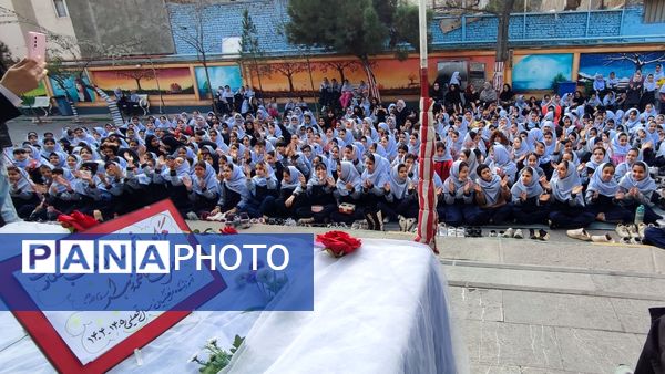 جشن میلاد‌ با‌سعادت حضرت فاطمه زهرا (س) در دبستان دخترانه فرهنگیان۲