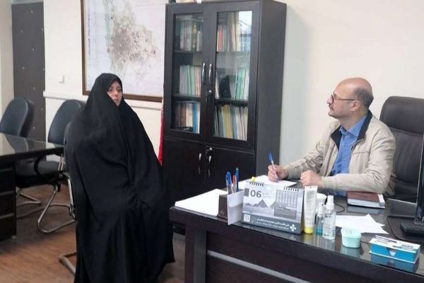 نشست مشترک بیمه سلامت و شبکه بهداشت صومعه‌سرا برای گسترش اطلاع‌رسانی خدمات بیمه‌ای