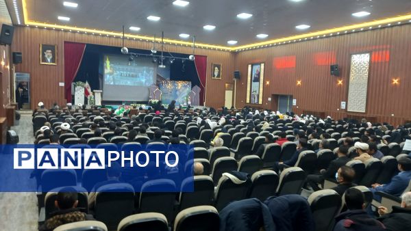 سی و یکمین اجلاس منطقه‌ای نماز دانش‌آموزان مراغه 