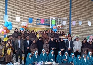 برگزاری جشن جوانهها در مدرسه زمزم