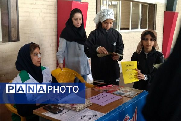 برگزاری جشنواره مادر و دختری در سالن دومیدانی برادران شهیدمظفر ملارد 