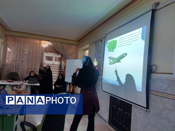 کارگاه آشنایی دانش‌آموزان با سلول‌های بنیادی و کاربردی