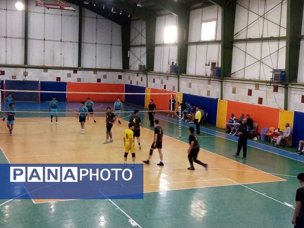 فینال فوتبال مدارس متوسطه ناحیه 3 مشهد