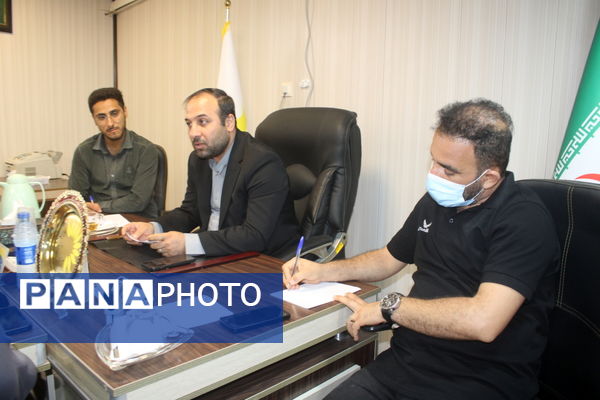 جلسه برنامه ریزی مسابقات و جشنواره های هیئت ورزش روستایی و بازی های بومی محلی استان بوشهر