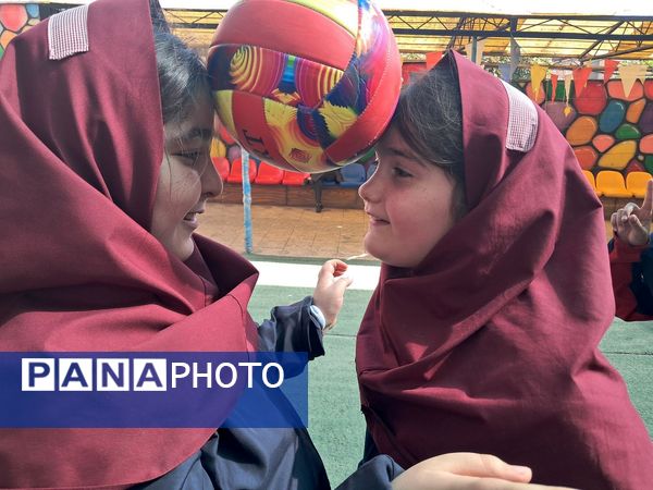 اجرای برنامه‌های ورزشی دبستان ارمغان هستی ناحیه 3 کرج در هفته تربیت‌بدنی 