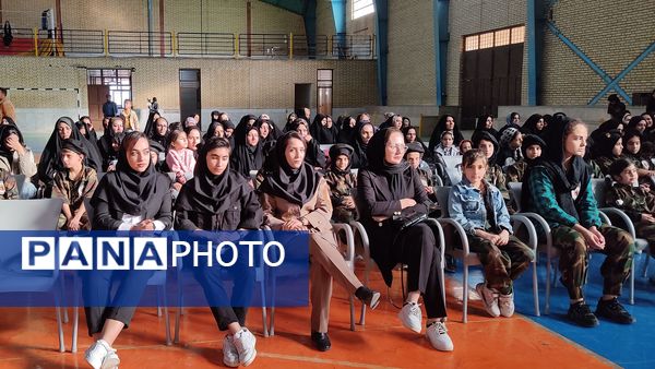 تجلیل از هنرجویان انجمن کونگ فو آزاد شهر دستنا