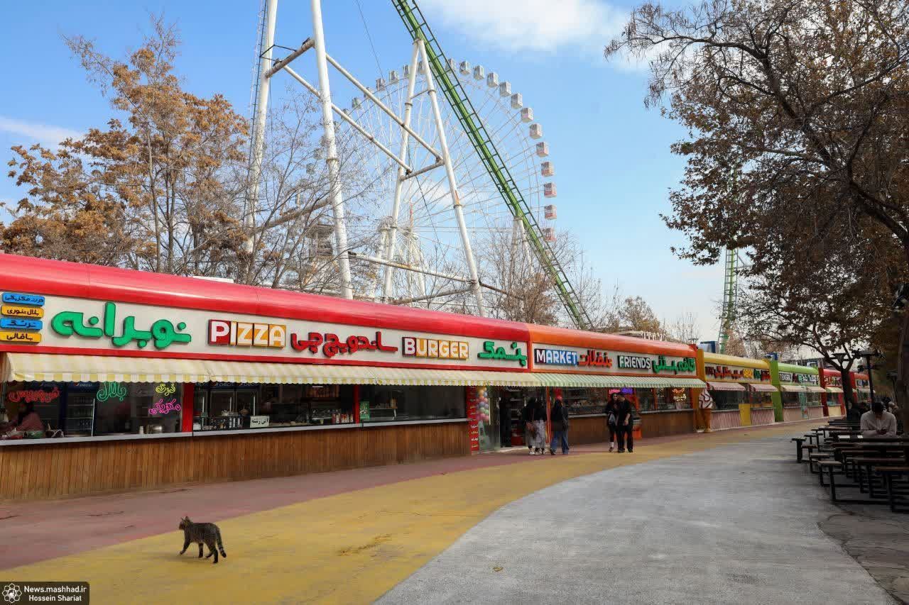 بزرگ‌ترین خیابان غذا در کشور در پارک ملت مشهد به بهره‌برداری رسید