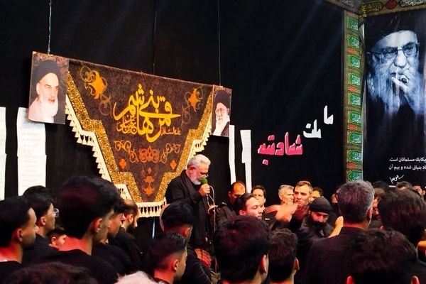 سوگ در فروتقه؛ عاشقان حسینی در سوگ سقای کربلا اشک ماتم ریختند