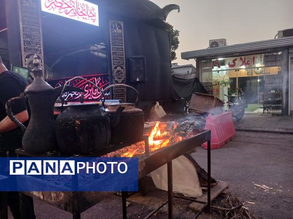 میهمانی عزاداران حسینی در موکب‌های محرمی فریدونکنار 