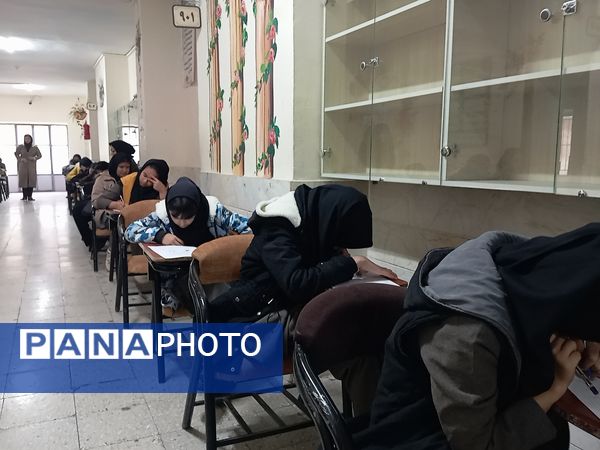 امتحانات نوبت اول در دبیرستان نمونه اندیشه 