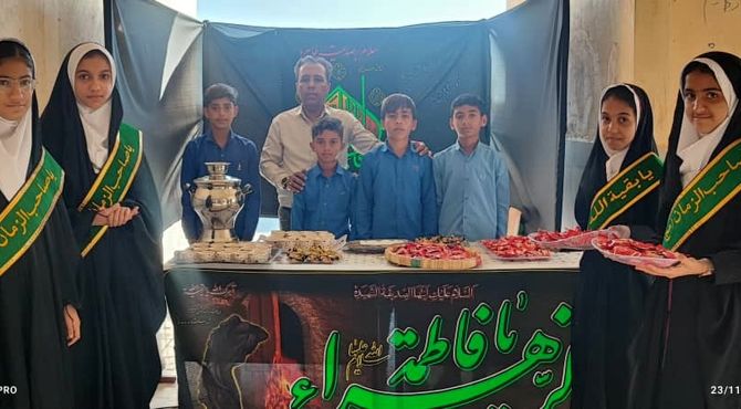 برپایی موکب صلواتی حضرت فاطمه(س) در مدرسه پورولی راونگ