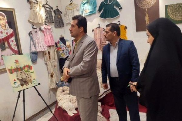 نمایشگاه آثار هنری دانش‌آموزان هنرستان محمودیه بجنورد 