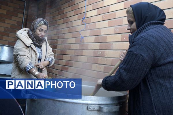 گرامیداشت شهادت حضرت زینب(س)بانوی دو عالم در مدرسه شهدای ۱۵خرداد قرچک