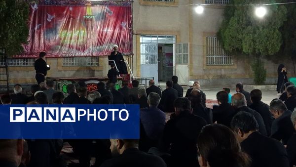 شب عاشورا؛ هیئت فرهنگیان میزبان امام جمعه کاشمر