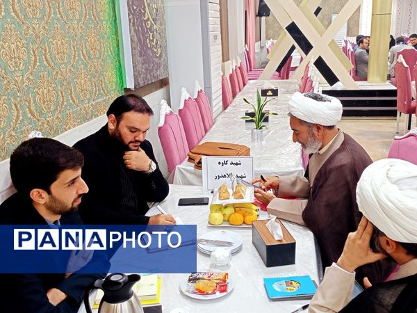 نشست هم‌اندیشی معاونان پرورشی و تربیت‌بدنی نواحی و مناطق استان خراسان رضوی