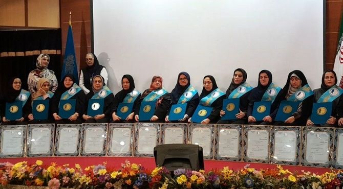 دومین آیین تجلیل از مادران نمونه 