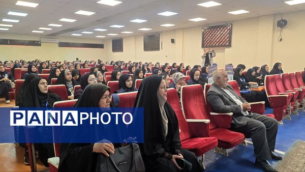 افتتاحیه اردوی ملی دختران خبرنگار سراسر کشور در اردوگاه شهید باهنر تهران