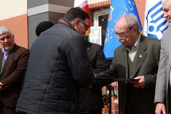 آیین افتتاح آموزشگاه شهیدان سعید و محمد طوقانی بهارستان دو
