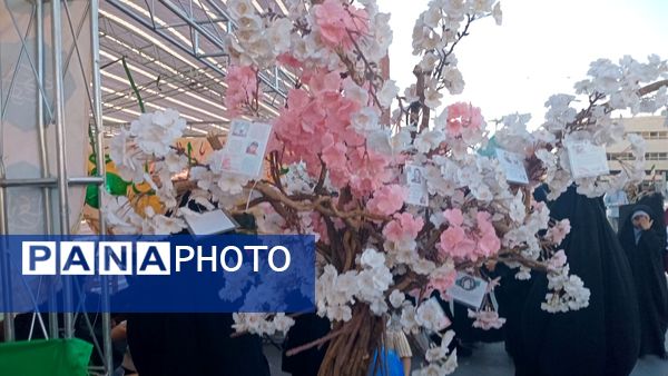 جشن مردمی عید بیعت به مناسبت آغاز امامت حضرت مهدی(عج) در مشهد مقدس