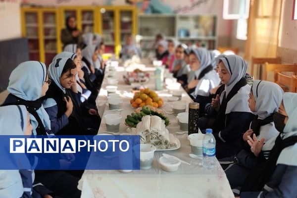 طنین نوای عشق و عزا؛ مراسم عزاداری دهه دوم فاطمیه در مدارس بهارستان‌دو