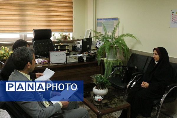 انتخاب مدیران و مربیان نمونه آموزش‌و‌پرورش فیروزکوه در میز مصاحبه تخصصی