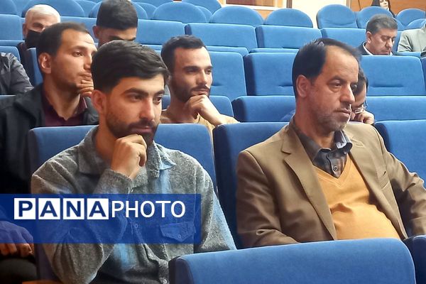 کارگاه مهارت افزایی و ترویج فرهنگ نماز ویژه معاونین پرورشی قرچک