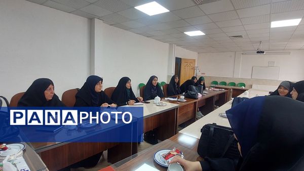 نشست «نقش دانش‌آموزان در دشمن‌شناسی و یهودستیزی» در سازمان دانش‌آموزی استان خراسان شمالی