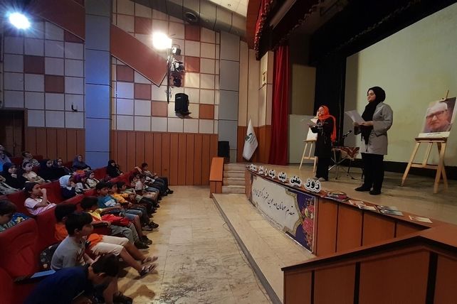 گرامیداشت روز ملی ادبیات کودک و نوجوان در کانون پرورش فکری کودکان و نوجوانان کرج