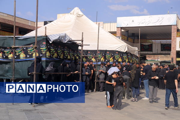 محرم در بزرگترین بازار سرپوشیده جهان