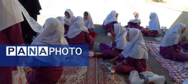 برگزاری همایش غذای سالم در دبستان بوستان 