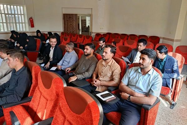 برگزاری کارگاه توانمندسازی مربیان پرورشی در شهر کمیجان