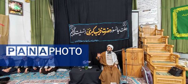 حضور ۷۲ دانش‌آموز دختر معتکف به نیت ۷۲ شهید کربلا در مسجد باب الحوائج شیروان