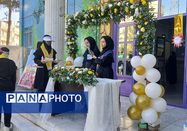 آیین بزرگداشت هفته بهداشت روان و انتخابات همیار مشاوران