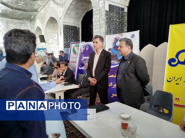 دیدار مردمی در امام‌زاده سیدحمزه؛ روایت خدمت‌رسانی در هفته دولت