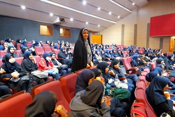 جشن میلاد بانوی صبر و شجاعت