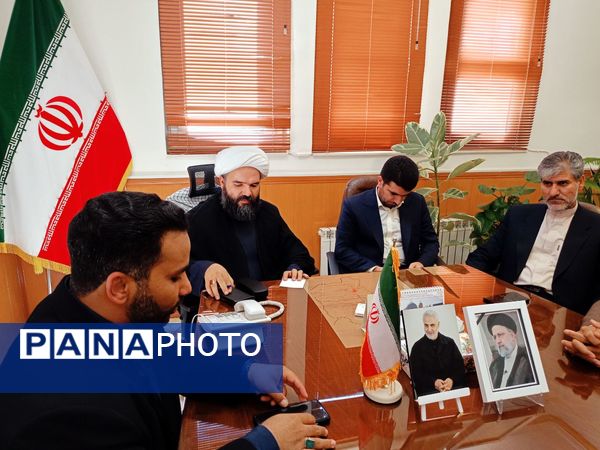 نشست معاون تربیت‌بدنی و سلامت وزارت آموزش و پرورش با فرماندار کاشمر
