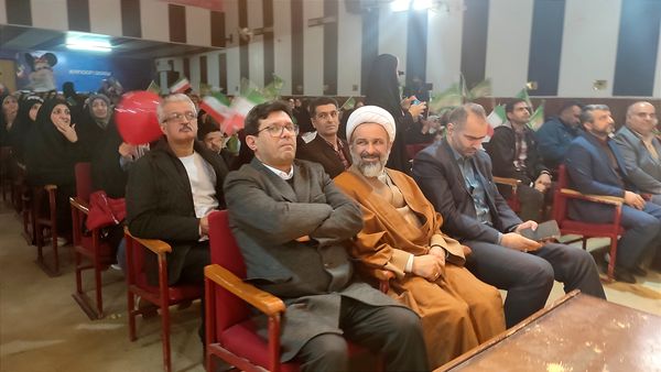 جشن میلاد امام زمان(عج) در قائمشهر