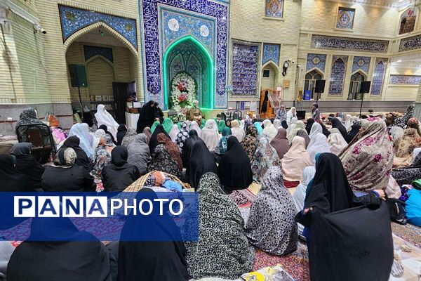نوجوانان و جوانان در اعتکاف مسجد امام موسی کاظم (ع) گرد هم آمدند
