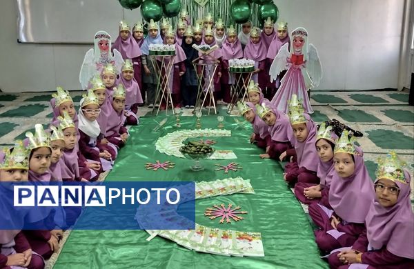 جشن قرآن پایه اول در دبستان دخترانه امام هادی (ع)
