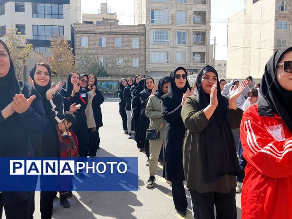 مسابقات خانوادگی در مدرسه پورشهریاری