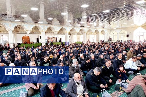 نماز عبادی سیاسی جمعه در شهرستان کاشمر 