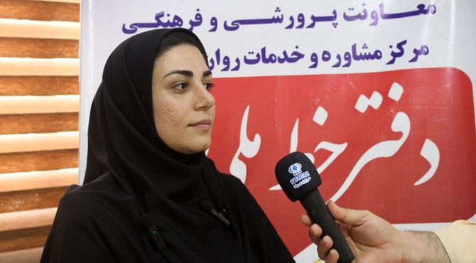 خط «۱۵۷۰» همراه دانش‌آموزان و خانواده‌های هرمزگانی در مسیر مشاوره و آرامش
