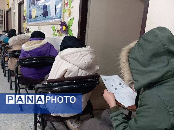 امتحانات نوبت اول در دبیرستان نمونه اندیشه 