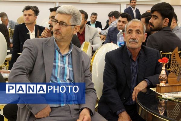 برگزاری مراسم گرامیداشت مقام معلم در بهارستان‌دو