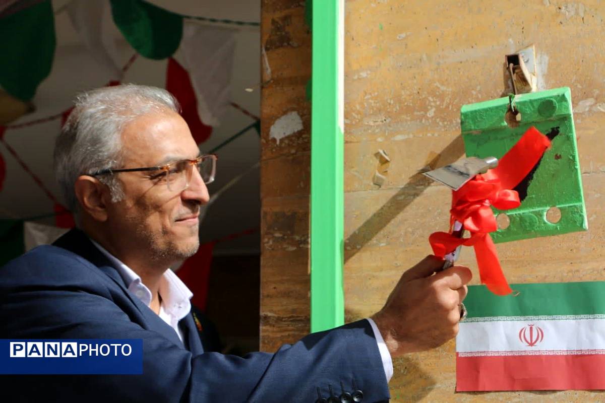 برگزاری جشن جوانه ها در مدرسه بعثت ناحیه یک شهرری