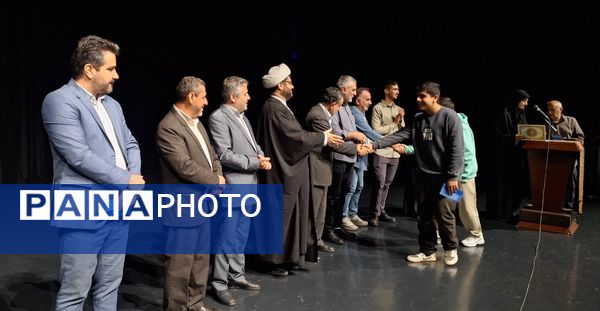 رونمایی از طرح چهارهزارمین خانواده اهل قلم دهه هشتادی و نودی