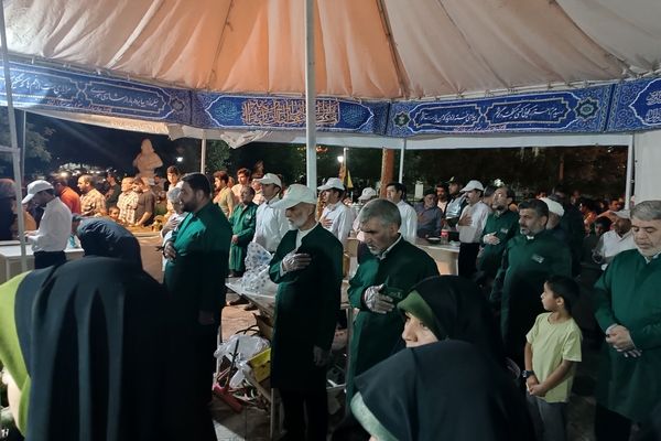 میلاد نور و جشن کرامت و محبت در دیار قنات