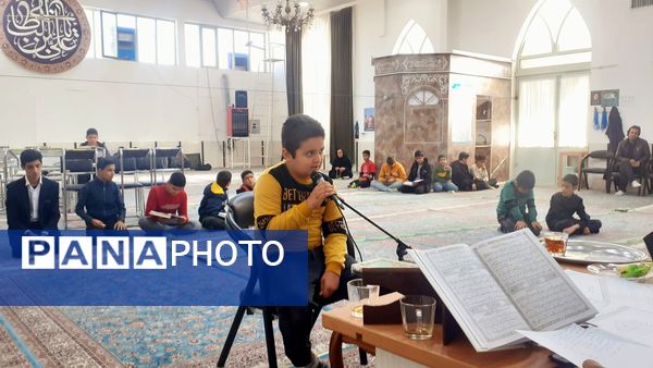  مسابقات سراسری قرآن و عترت بسیج در شهرستان خلیل آباد